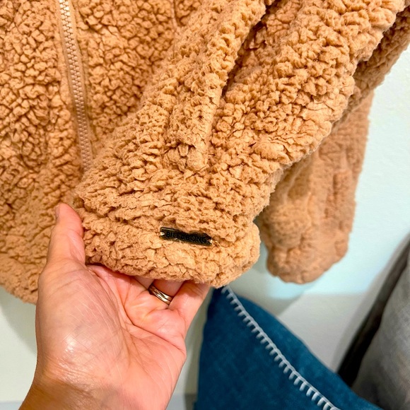 Billabong soft jacket; XS - Picture 4 of 6